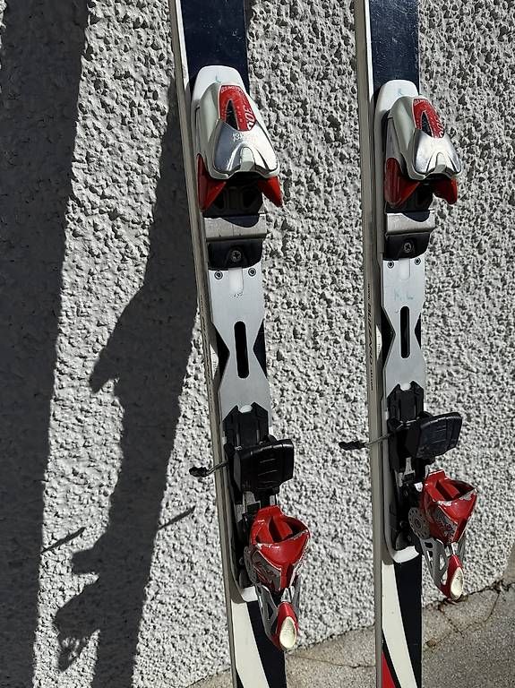Sci: Abfahrtsski zu verkaufen – Usato da Schwanden GL venduto da Luchsinger1 4