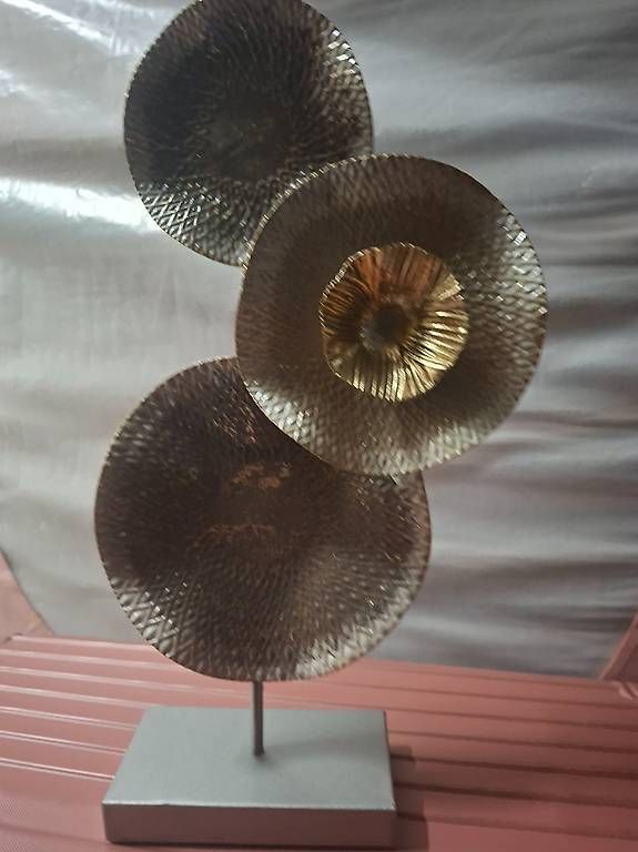 Tutte le decorazioni: Deko Metall/ Blech Blume – Usato da Bischofszell venduto da Edy-85