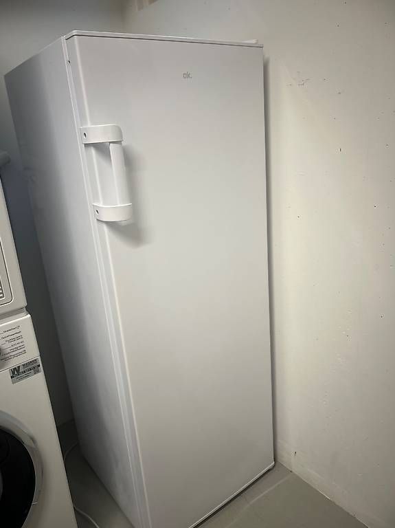 Gefrierschrank: Gefrierkombi – Gebraucht aus Riehen von str_jhy8 1