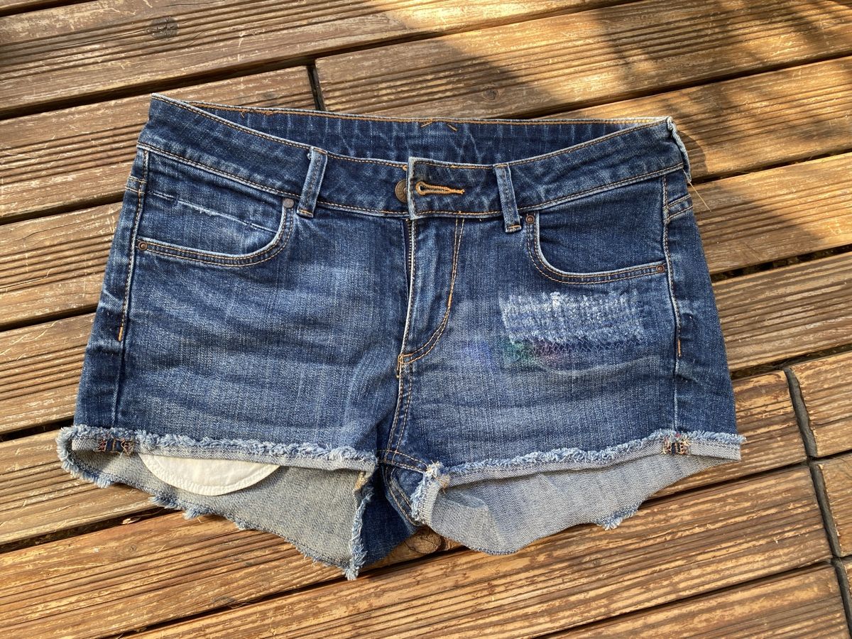 Jeans: Shorts / low cut y2k  – Usato da Bern venduto da joe_zp6t