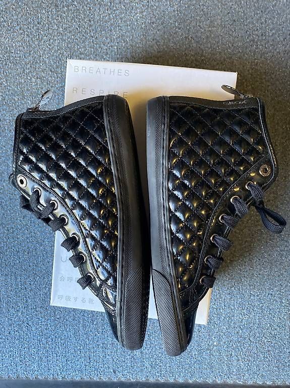Scarpe da donna: GEOX Winterschuhe, 38 – Usato da St. Gallen venduto da Konstanza 1