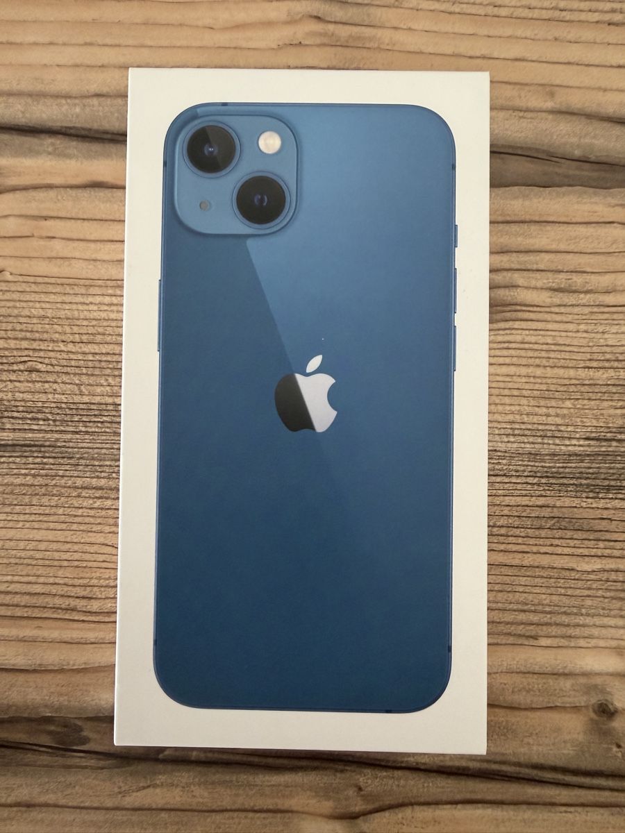 Apple Telefoni cellulari / Smartphones: iPhone 13 256GB Bleu + Rhinoshield + accessoires – Usato da Le Mont-sur-Lausanne venduto da ced_rq2d 8