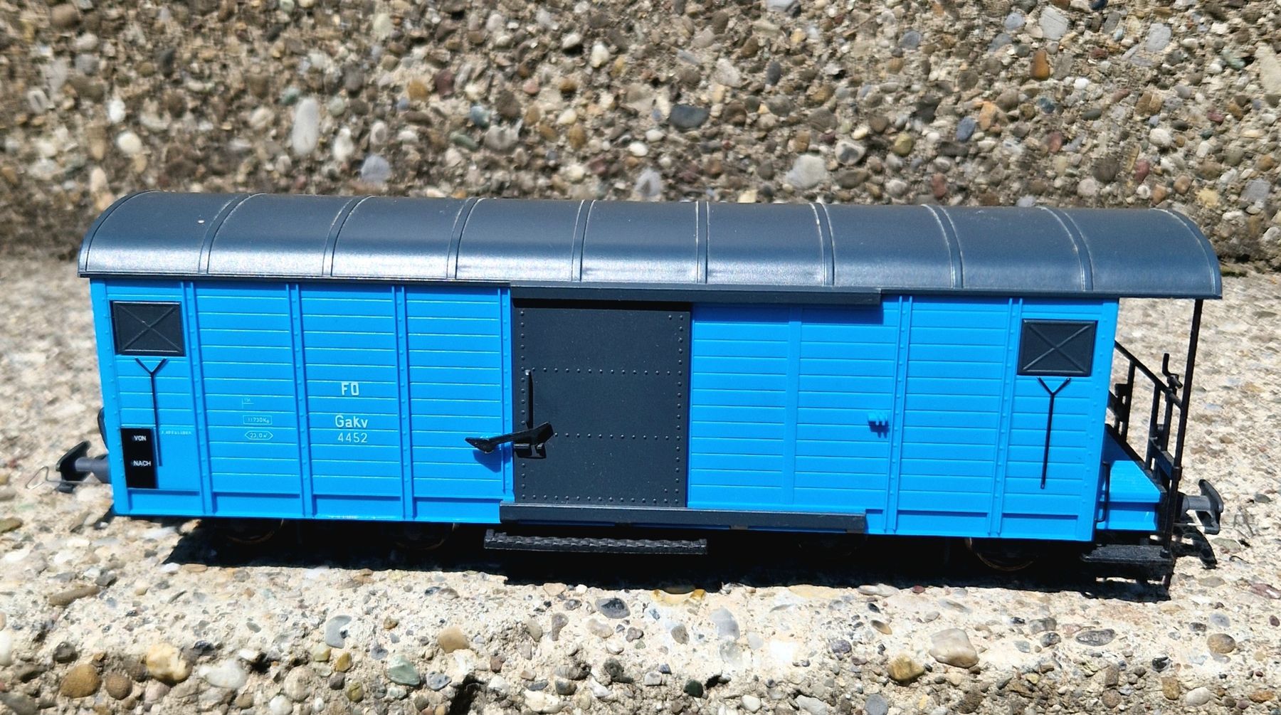 Roco Modellini di ferrovie: Roco Alpine Line Spur 0m Güterwagen – Usato da Jona venduto da CPeti
