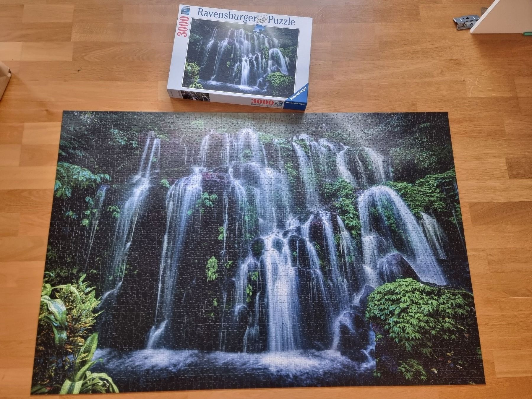 Ravensburger Puzzle: 3000 Ravensburger Puzzle "Wasserfall auf Bali" – Usato da St. Gallen venduto da Jael0123 1