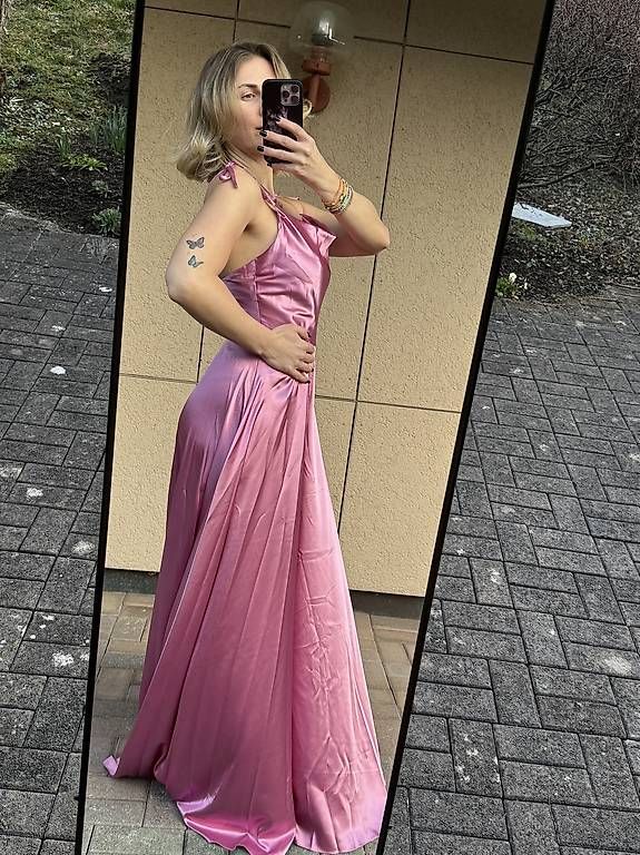 Vestiti: Abendkleid Satin Pink Träger Langes Kleid – Nuovo e nell'imballaggio originale da Appenzell venduto da mir_rqn6 3