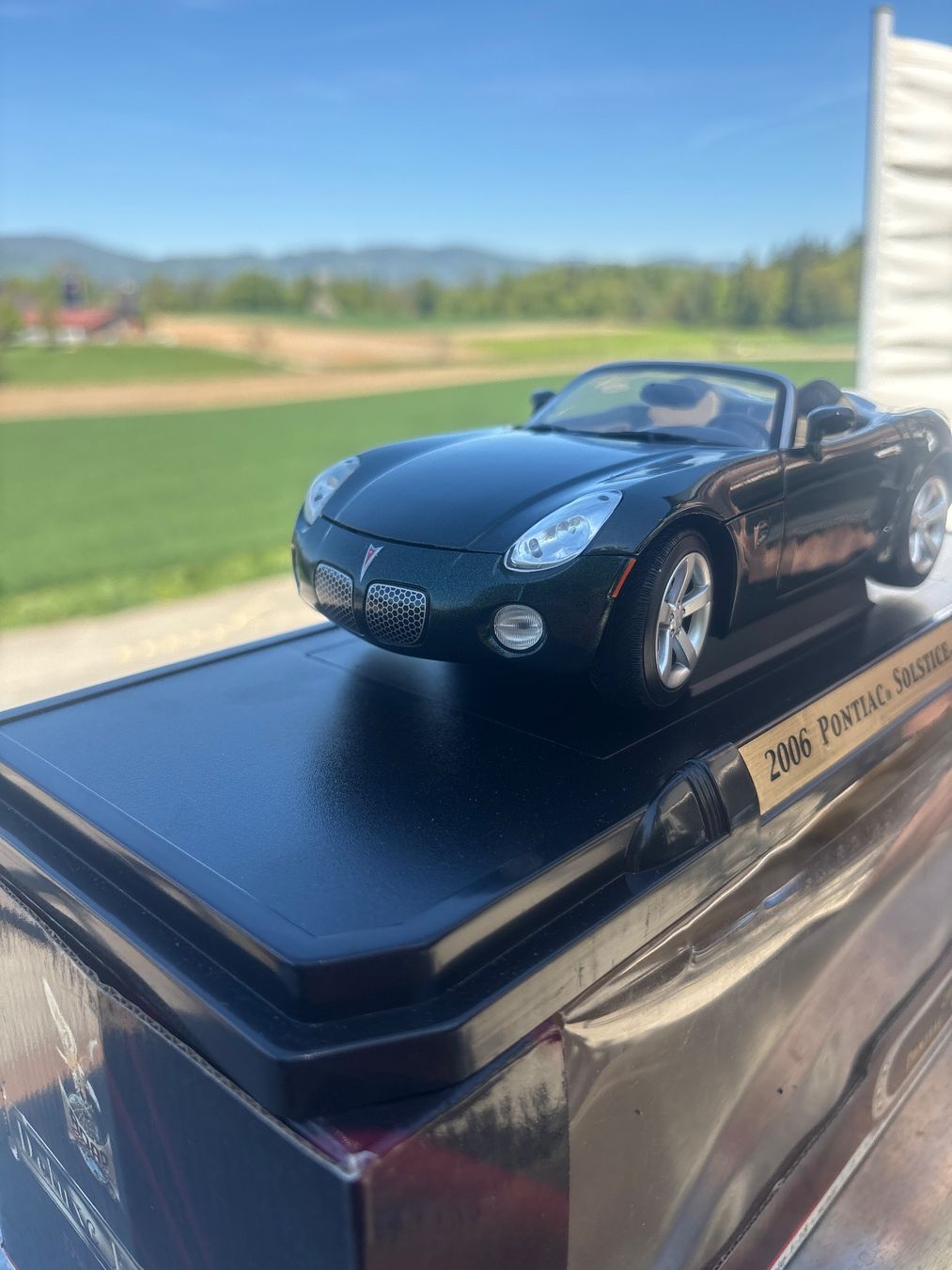 Pontiac Modellautos: Pontiac Solstice Cabriolet 1:18 2006 – Neu und originalverpackt aus Aarwangen von kah_79t5 2