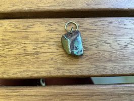 Verkaufe ein Anhänger aus Boulder-Opal