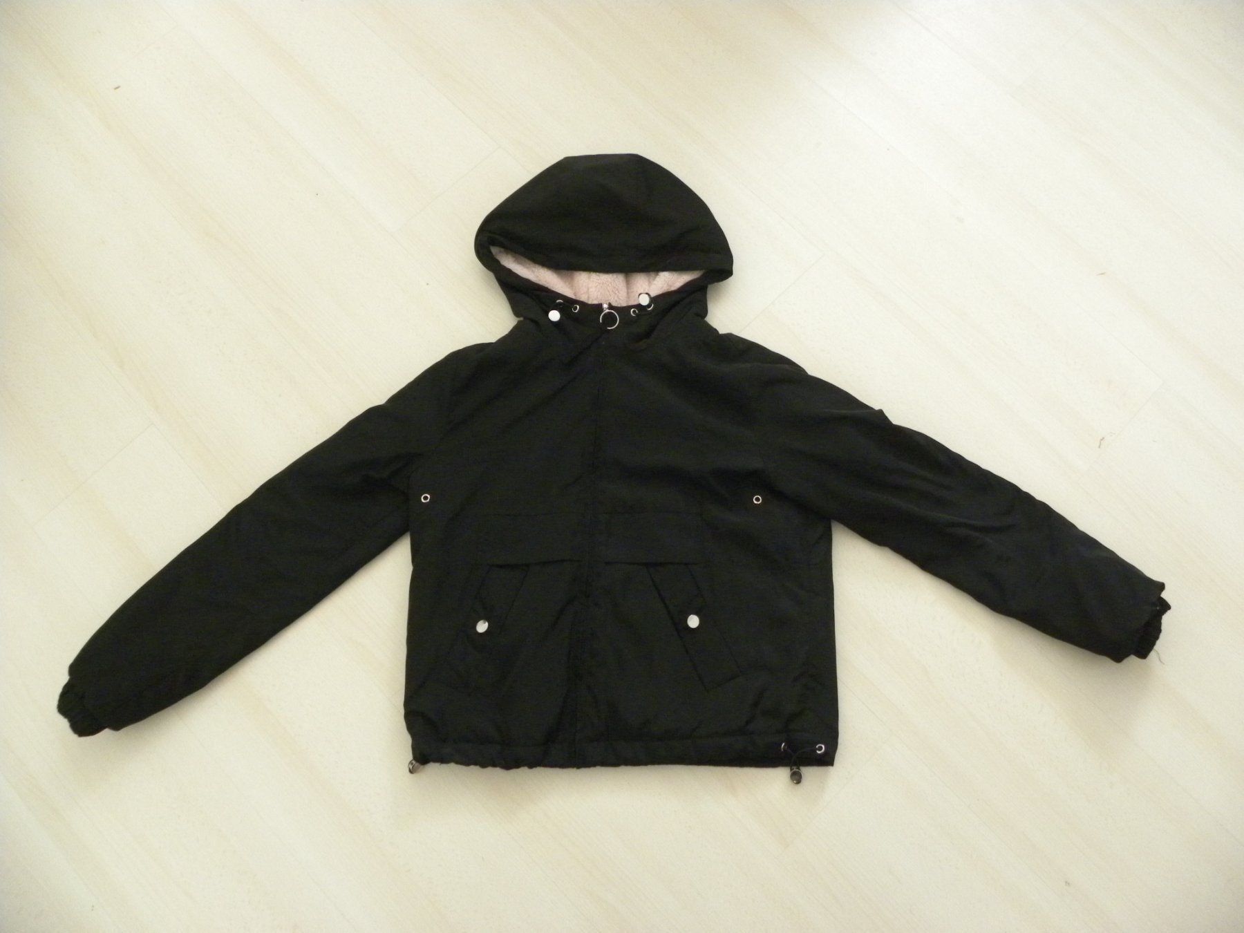 Giacche & Cappotti: Süsse Übergangs-Jacke schwarz mit Teddyfutter, Grösse S – Usato da Walterswil SO venduto da peiper2 3