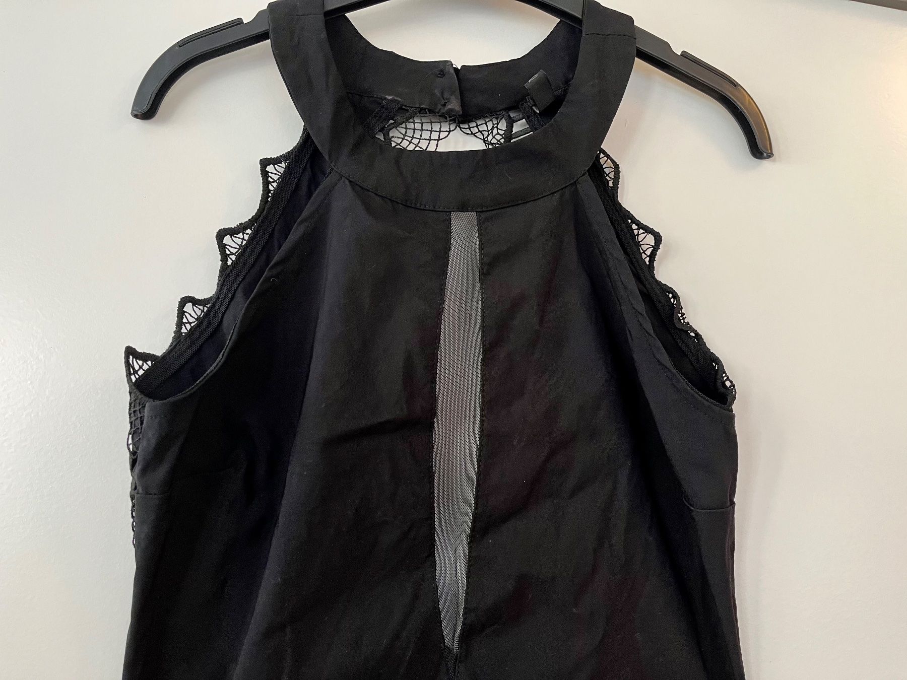 Tute: Schwarzer Jumpsuit – Usato da Basel venduto da mar_rlr9 1