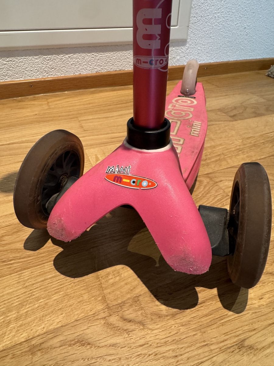 Micro Kickboard: Micro-Scooter Pink – Usato da Lenzburg venduto da Li-Lo 1
