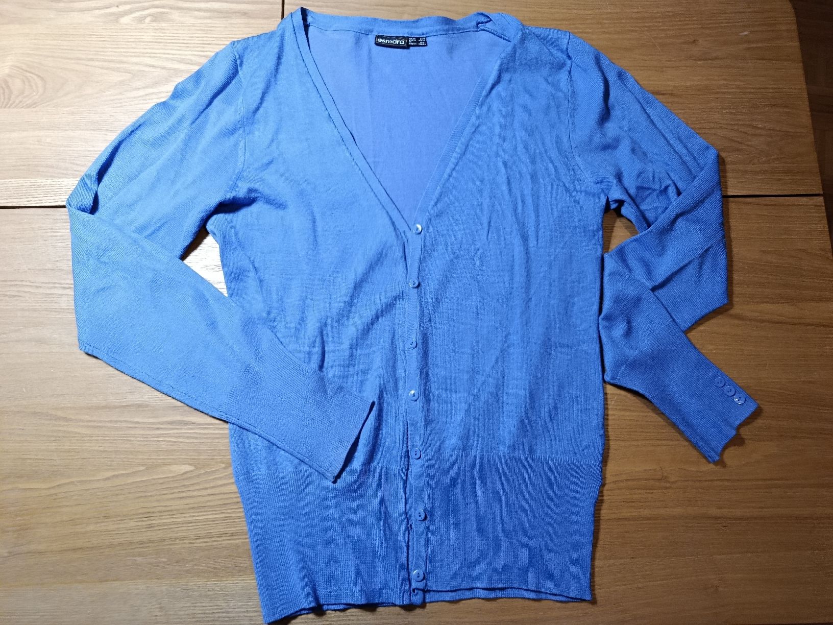 Giacche: Königsblaue Strickjacke, Gr. 40 – Usato da Basel venduto da Clay66