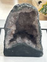 Amethyst Geode 21cm grosser Kristalldrusen (I15)