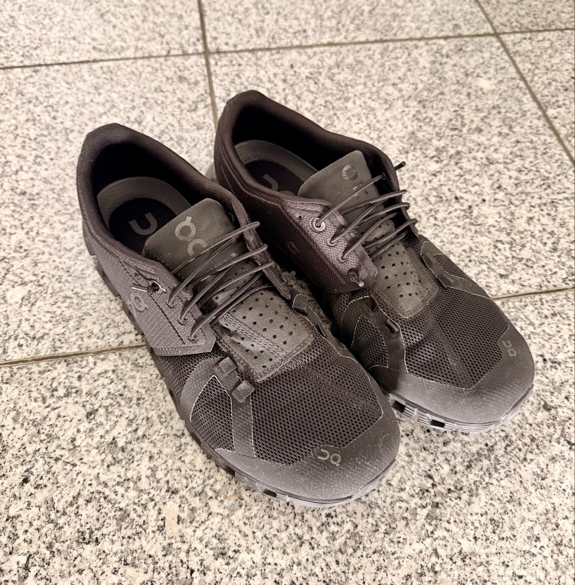 On Scarpe da uomo: ON Schuhe / ON Cloud Black Gr. 42 – Nuovo (secondo la descrizione) da Termen venduto da jentsch81 4