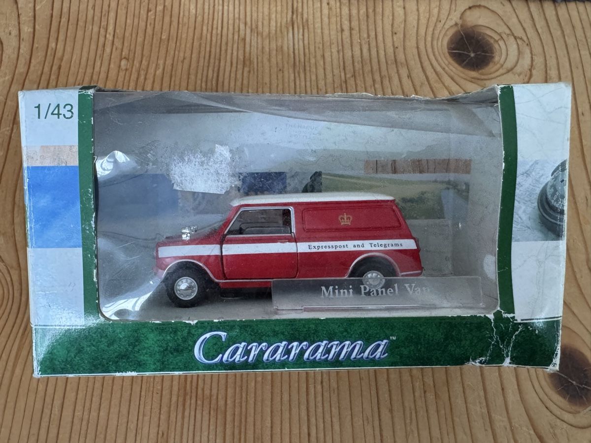 Modellautos: Mini Panel Van, Cararama 1/43, Expresspost, Top Zustand! – Neu und originalverpackt aus Ibach von jansim 5