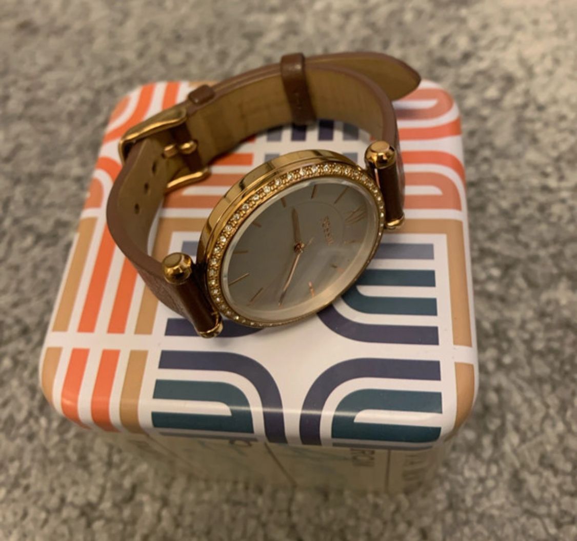 Fossil Orologi: Fossil Armbanduhr Leder mit Originalverpackung  – Nuovo (secondo la descrizione) da Sevelen venduto da Ch_2026_1 1