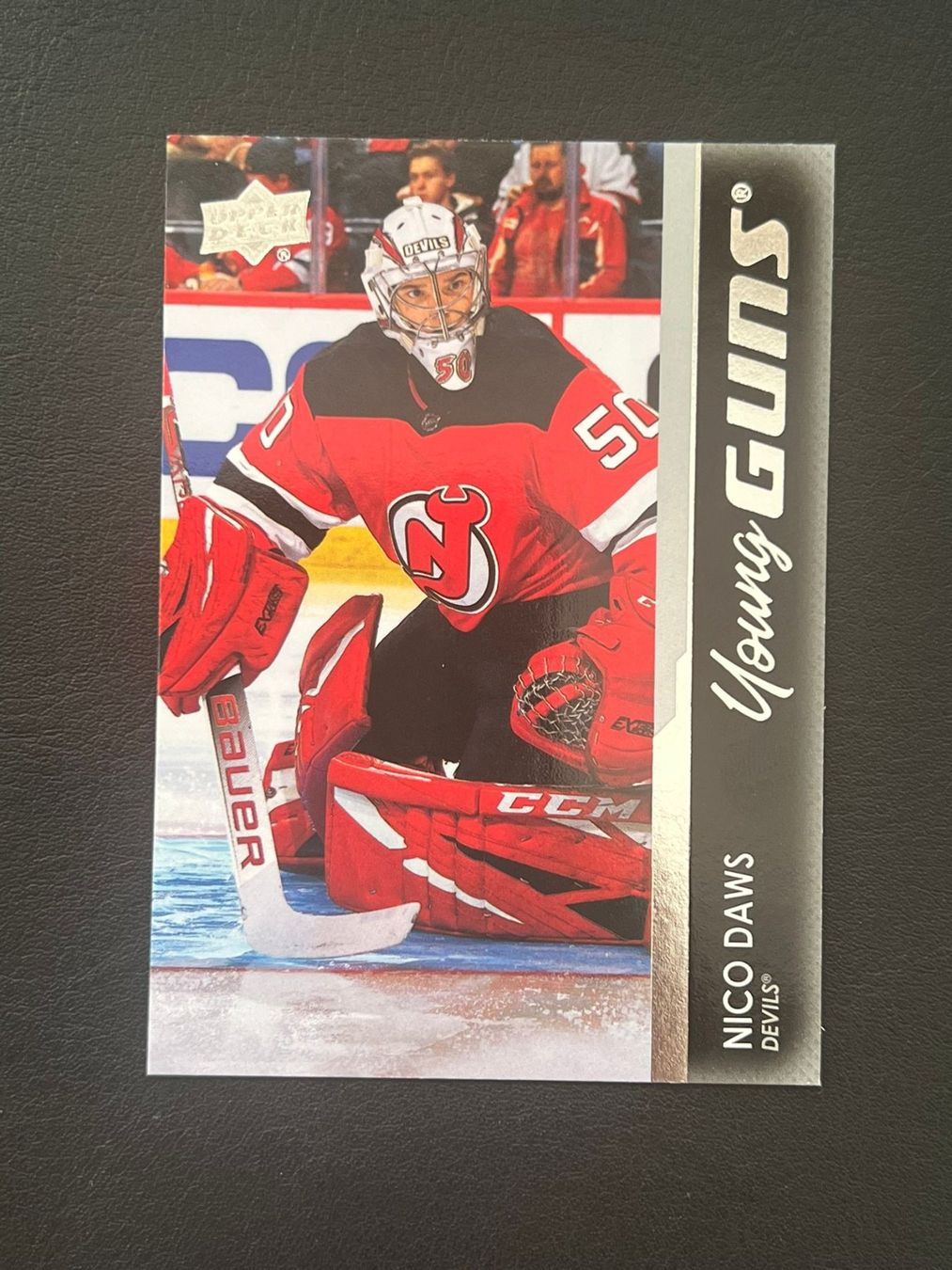 NHL Carte collezionabili: Nico Daws 2021 Young Guns New Jersey Devils – Nuovo (secondo la descrizione) da Möhlin venduto da SwissHockeyCards