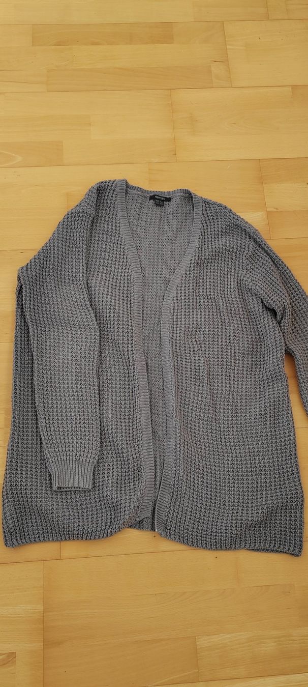 Giacche: Graue Strickjacke lang – Usato da Feusisberg venduto da Sindbad3