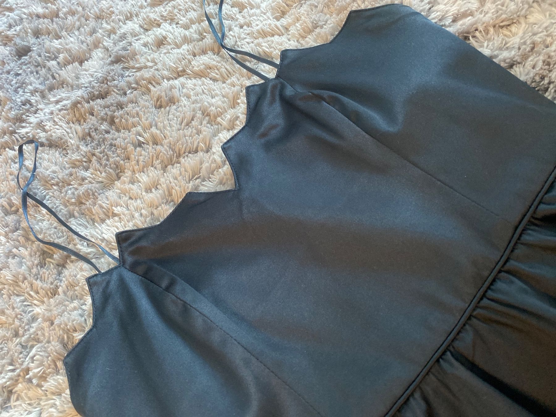 Vestiti: Mini dress satin – Nuovo e nell'imballaggio originale da Zürich venduto da lcl_r88r 1