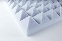 1 Karton Pyramidenschaumstoff Basotect 5 cm (6 Stk)
