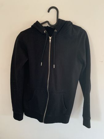 Kapuzenjacke schwarz