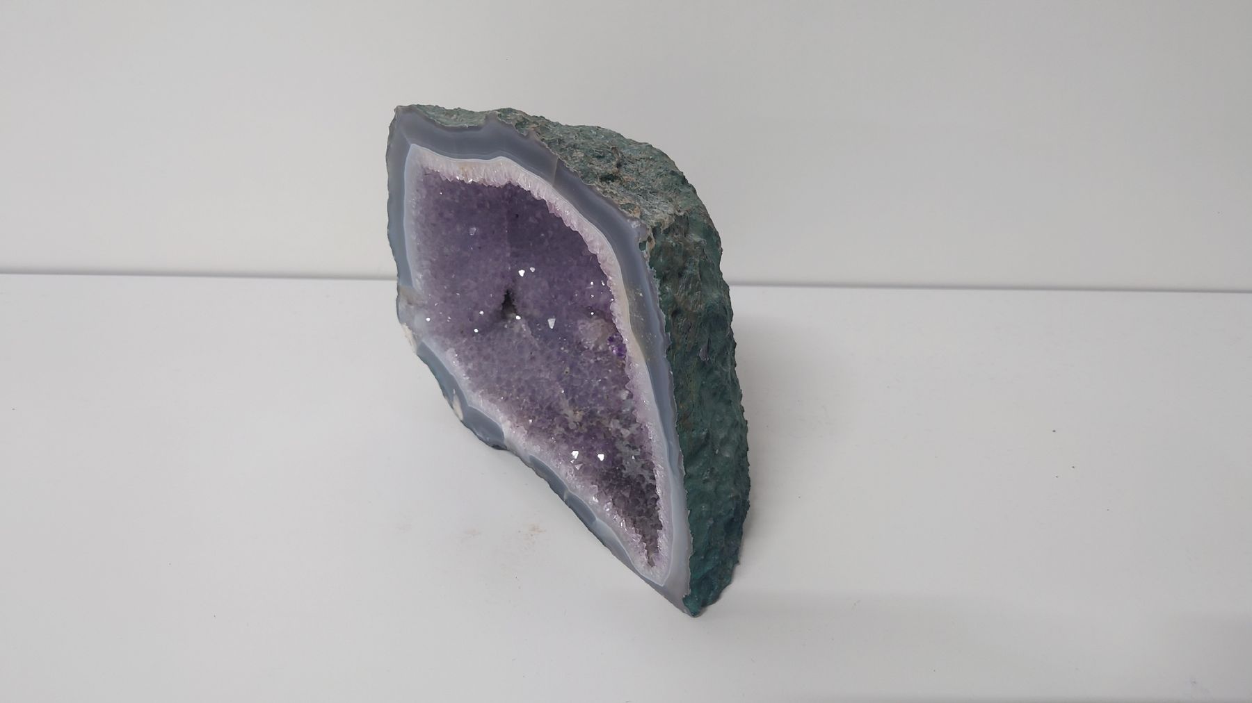 Minerali & Pietre curative: Amethyst Druse Geode – Usato da St. Gallen venduto da Second-Life 1