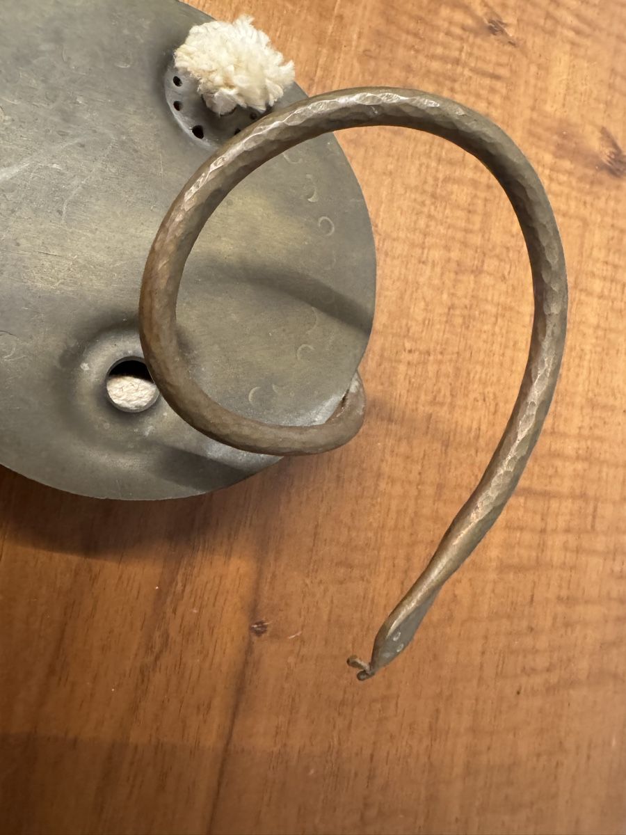 Lampade: Petite lampe à huile  – Usato da Le Châble VS venduto da mtp_6k9b 3