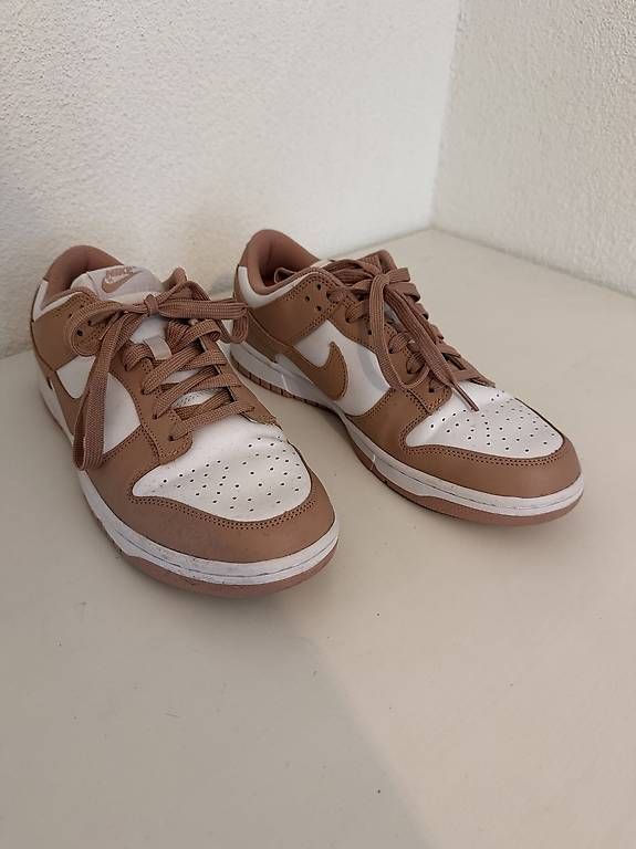 Nike Scarpe da uomo: *Neu* Nike Dunk Low Altrosa 43 – Usato da Wallisellen venduto da bid_sbr9