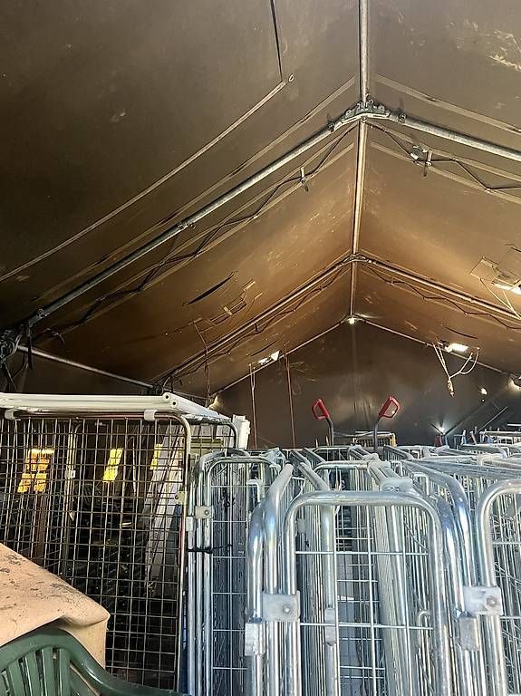 Tende : Grosses Militärzelt – Usato da Gunzwil venduto da vintage-bazaar 1