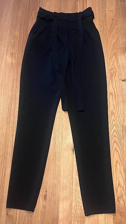 Pantaloni: Frauen Hosen schwarz  – Usato da Berikon venduto da Alice_z