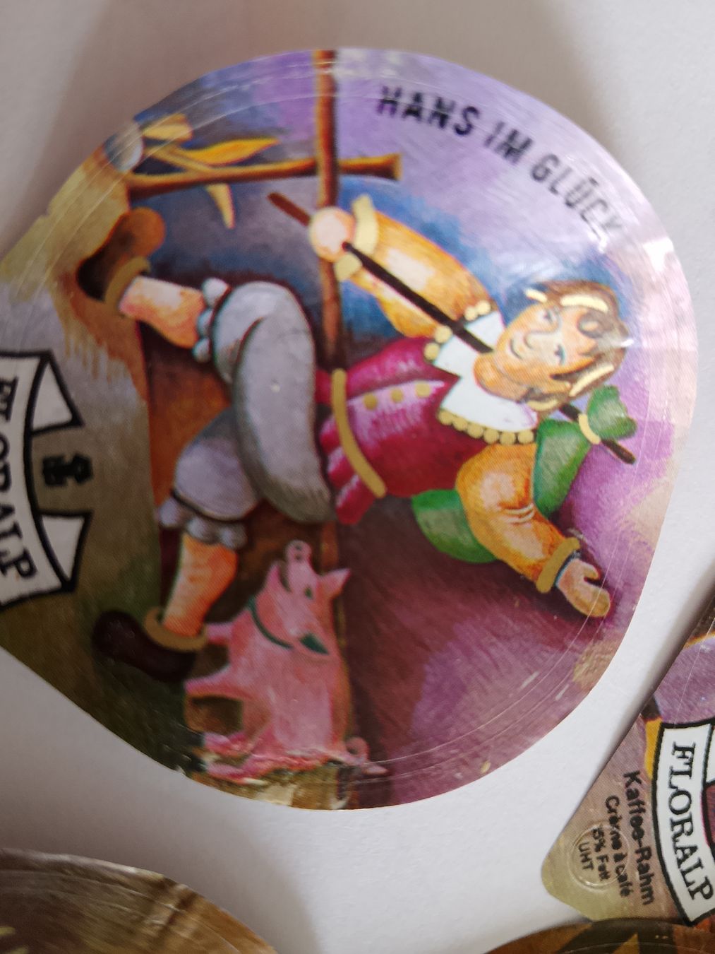Floralp Kaffeerahmdeckel: Kaffeerahmdeckeli – Neu (gemäss Beschreibung) aus Volken von katz5