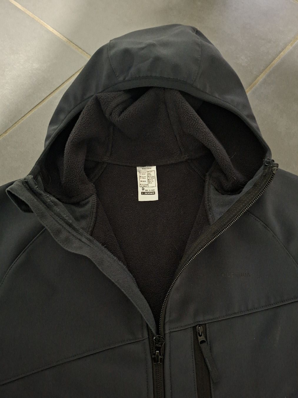 Decathlon Vestes: QUECHUA Softshelljacke Kinder 151-160 cm – Neuf (Voir description) à Ueken par Sari1312 2