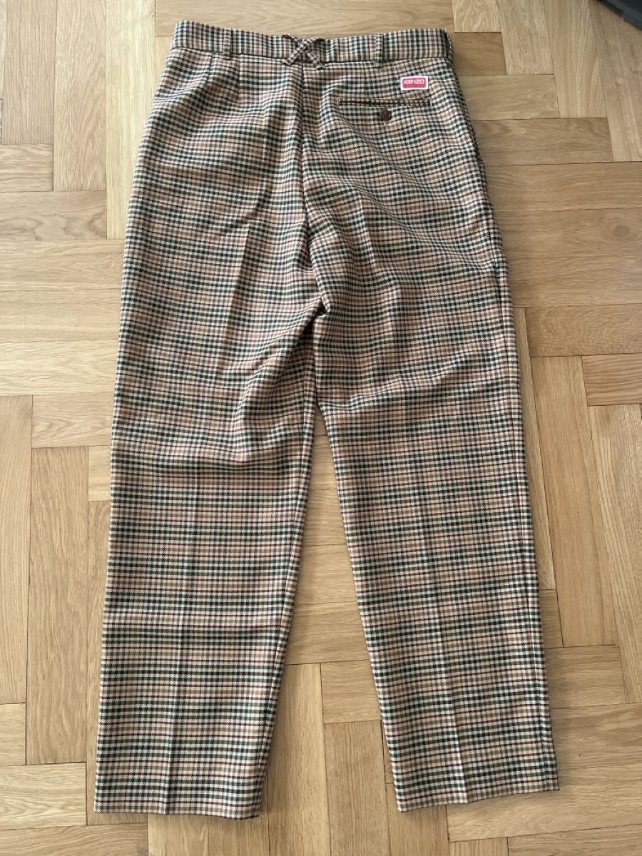 Kenzo Pantaloni: Kenzo Wollmischung Hose Gr. 38 – Nuovo (secondo la descrizione) da Zürich venduto da gia_xjw5 2