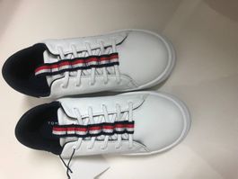 Neue Tommy Hilfiger Sneakers nicht getragen