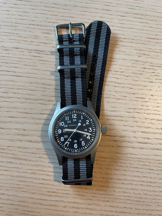 Bracciali & Braccialetti: Fabric strap for watches – Nuovo e nell'imballaggio originale da Carouge GE venduto da Lizbeth_Hes 4