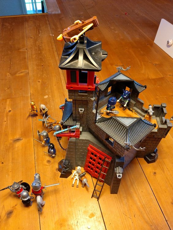 Playmobil Ritter Burg und Piraten (Gebraucht) in Grüningen für CHF 16 ...