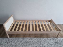 Ikea Kinderbett neuwertig + Matratze