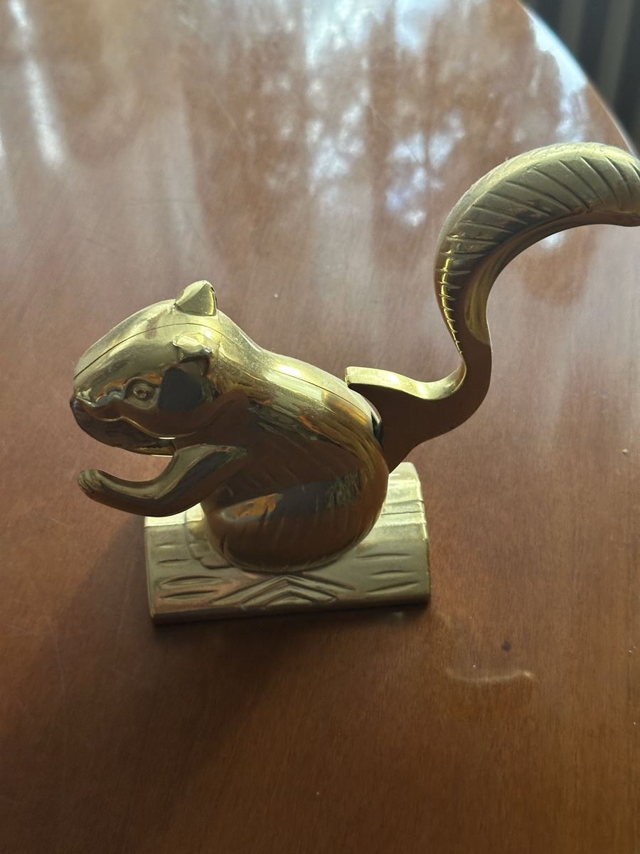Küchengeräte: Nussknacker eine Eichhörnchen 🐿️ – Neu (gemäss Beschreibung) aus Basel von Ivana_4 4
