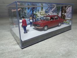 Altaya 1:43 Diorama Classic Car Renault 12 TL