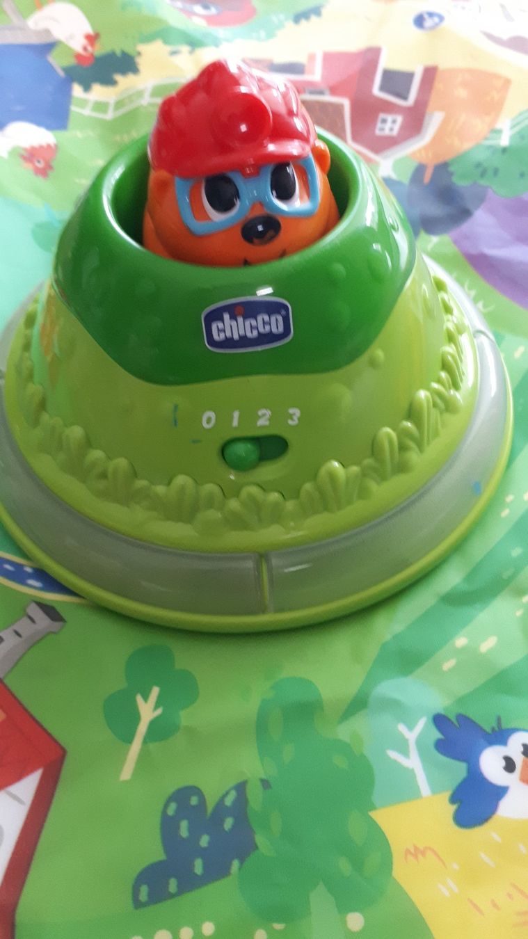 Chicco Giocattoli: Jouet Chicco "la taupe sauteuse" – Usato da Le Noirmont venduto da Guiguiguette 1