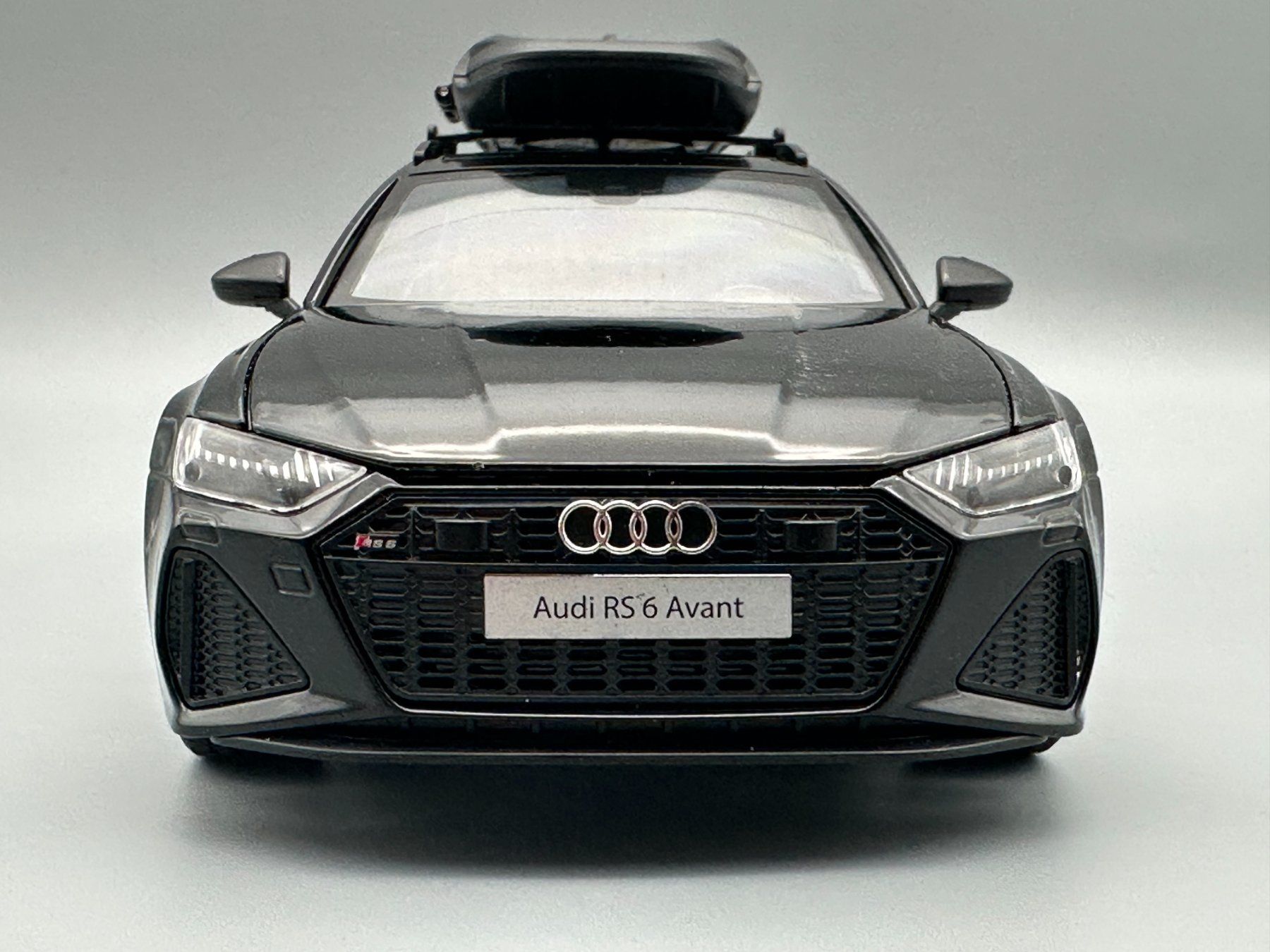 Modellini d'auto: Audi RS6 C8, Modellauto 1:18 – Nuovo (secondo la descrizione) da Schlieren venduto da Selected_Model_Cars 5