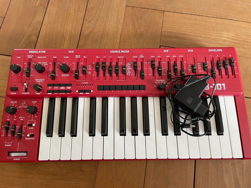 Behringer MS1 / MS101 Analoger Synthesizer Kaufen auf Ricardo