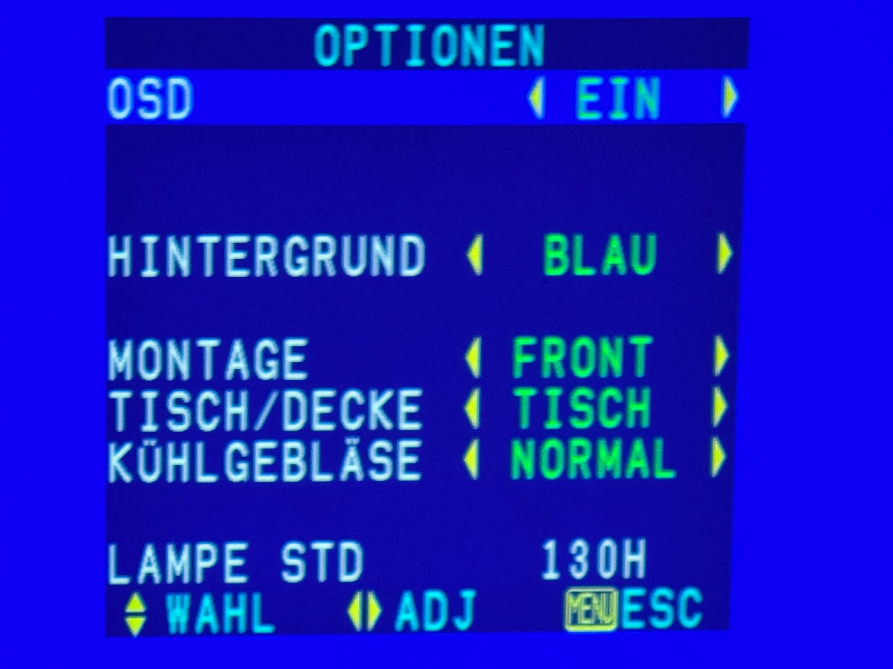 Panasonic Vidéoprojecteurs: LCD Projektor Panasonic PT-AE700E – D'occasion à Uster par matford41 4