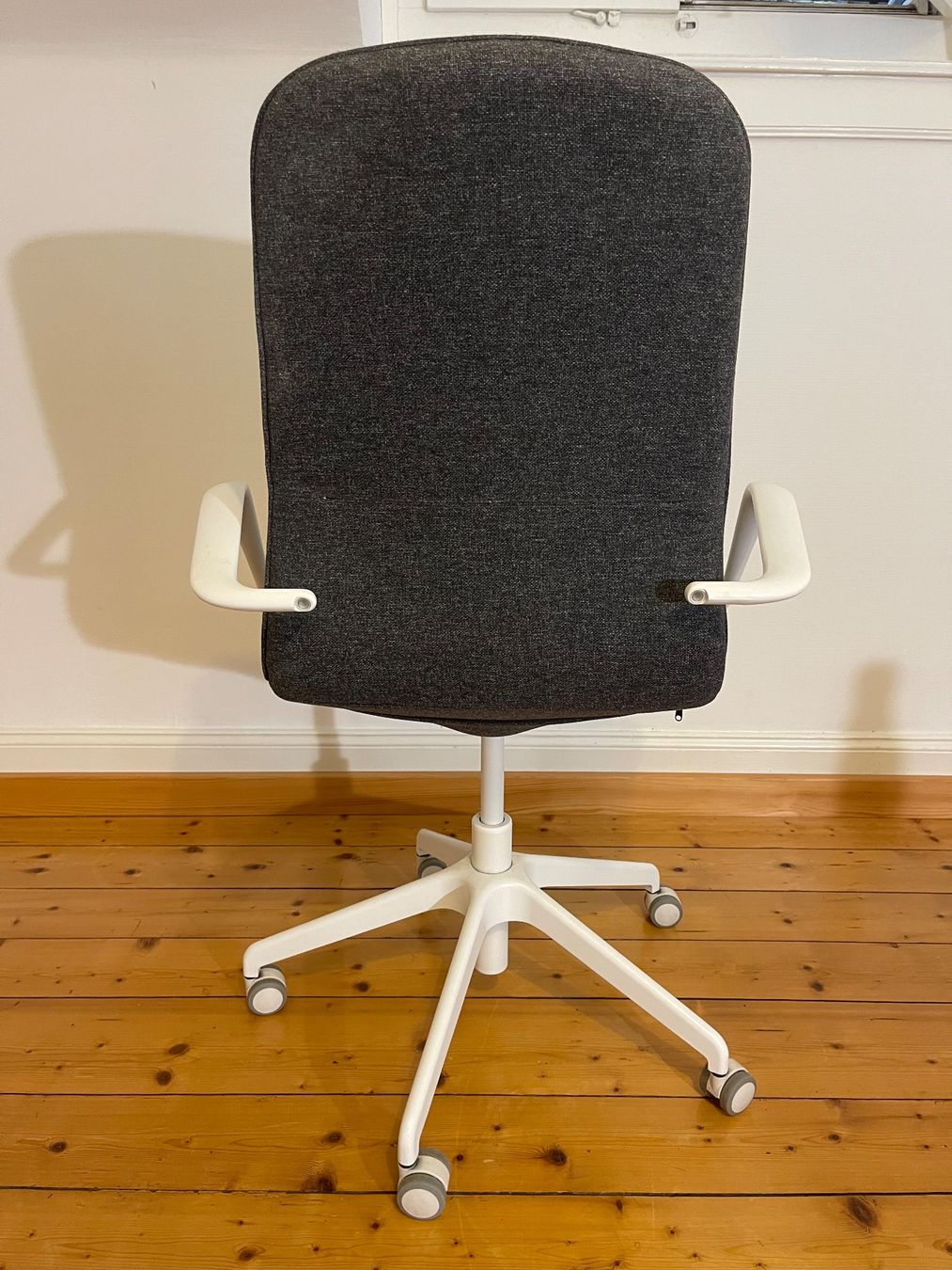 Ikea Chaises: IKEA Office chair – D'occasion à Zürich par jul_f52d 1