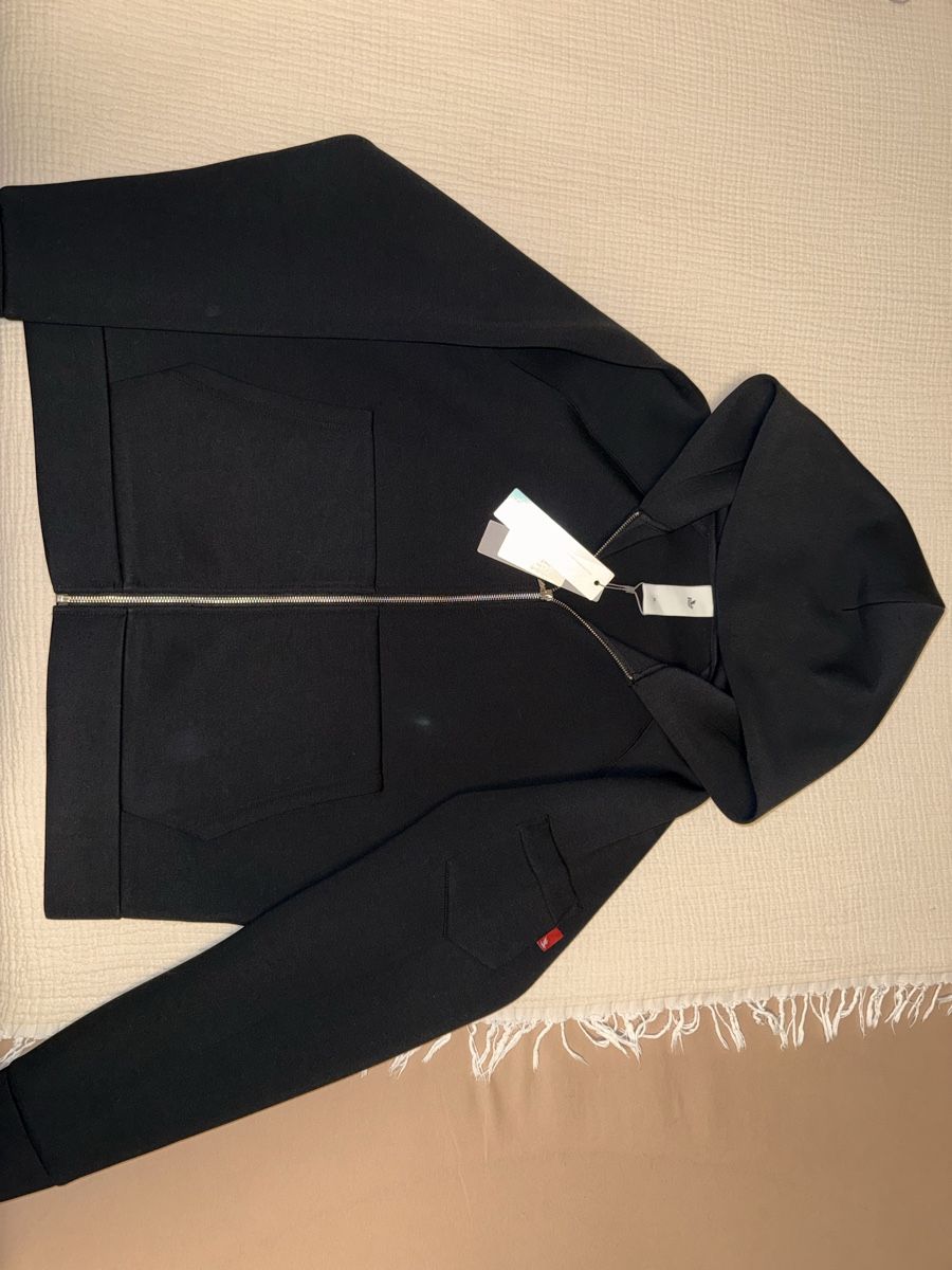Pesoclo Pullover & Sweatshirts: Scuba Zip Peso – Neu und originalverpackt aus Zürich von ramce48