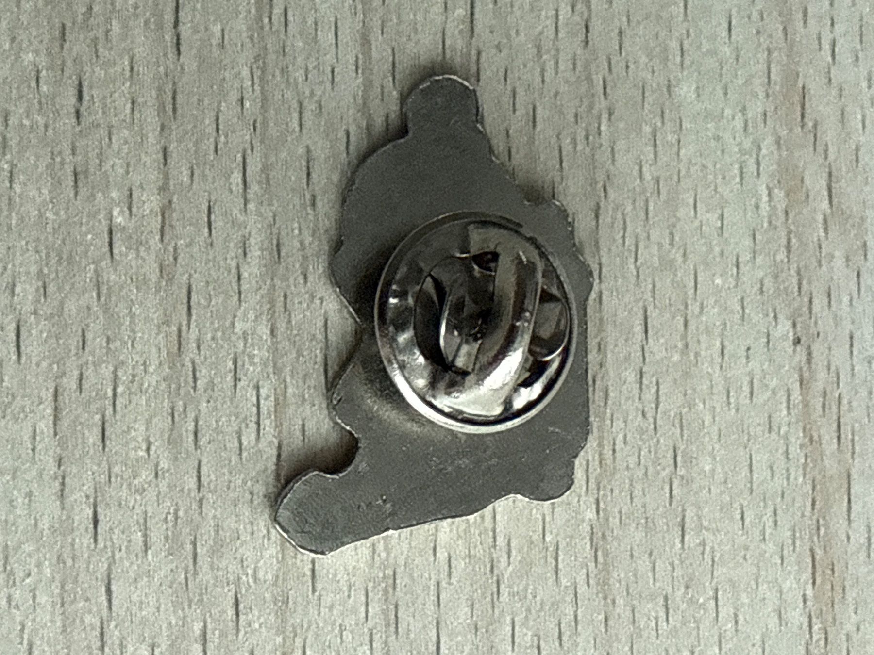 Placchette & Badge: Pin Baby – Usato da Glattbrugg venduto da Schweigmatt 1