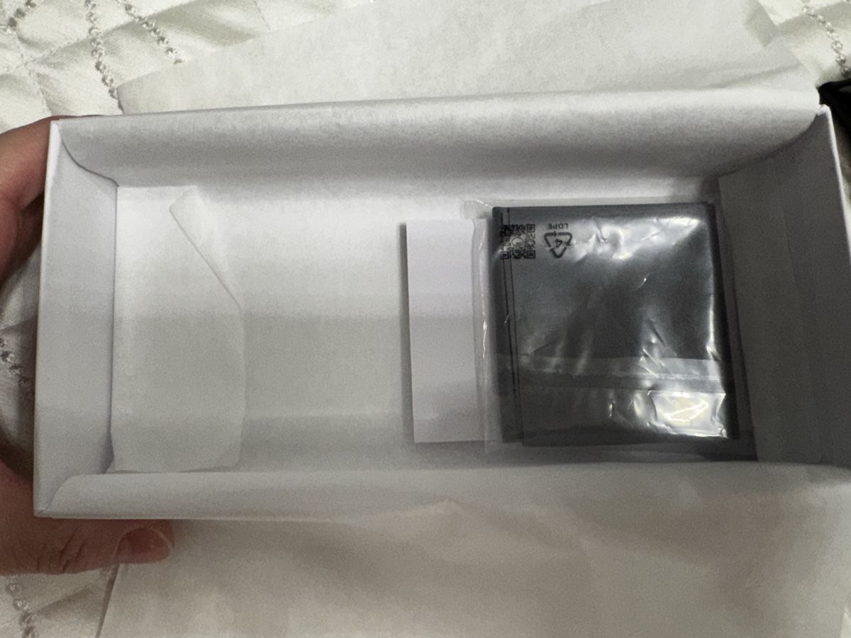 Dior Occhiali & Lenti: Original Dior Sonnenbrille, schwarz – Nuovo e nell'imballaggio originale da Birmenstorf AG venduto da aon_2hr9 5