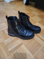 Bottes noires taille 35 bon état