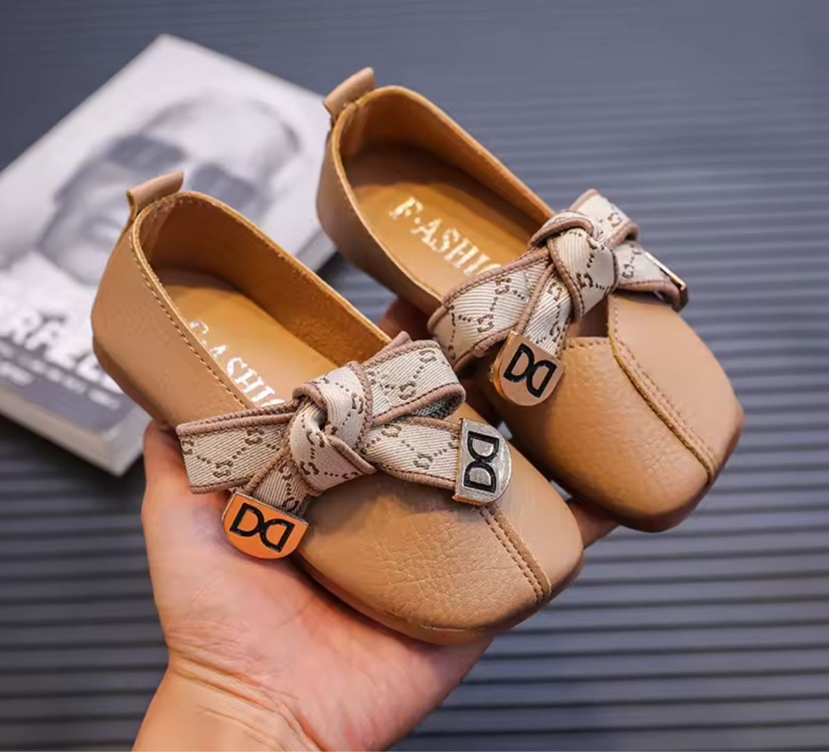 Scarpe per ragazze: Leder Ballerinas – Usato da Balsthal venduto da ArtOfTennis