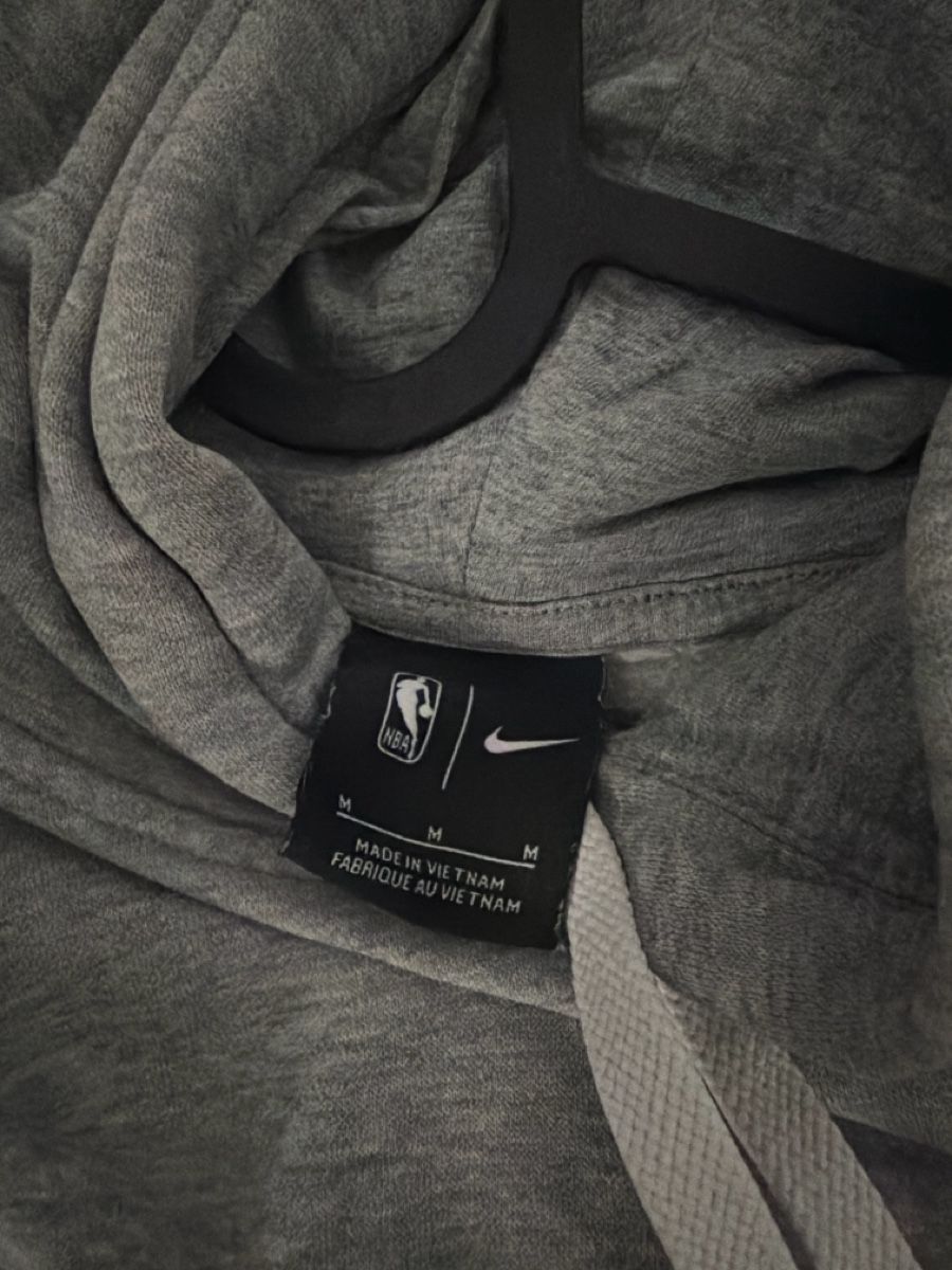 Nike Maglioni & Felpe: Nike NBA pullover – Usato da St. Gallen venduto da sch_f8p8 2