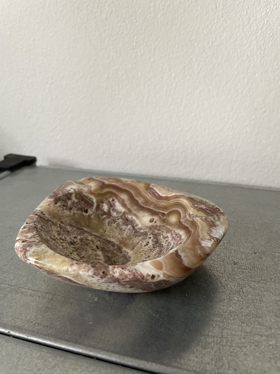 Portacenere: Vintage Onyx Aschenbecher – Usato da Basel venduto da Amechan. 2